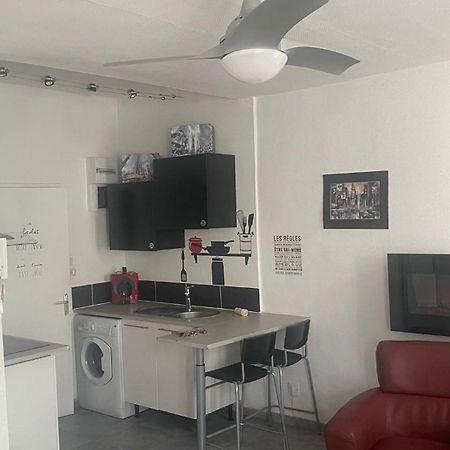 Le Suffren, Ventile ,Wifi, A 100 M De La Plage Тулон Екстериор снимка