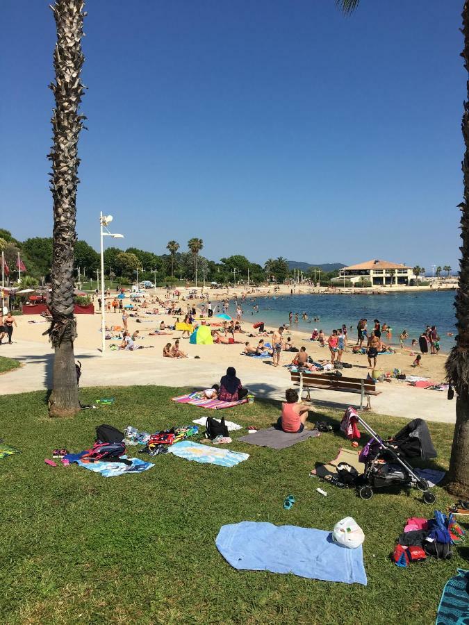 Le Suffren, Ventile ,Wifi, A 100 M De La Plage Тулон Екстериор снимка